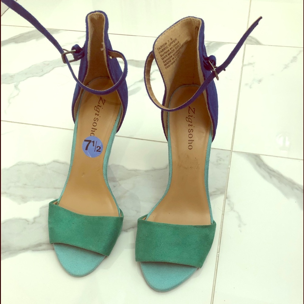 Zigi sandals